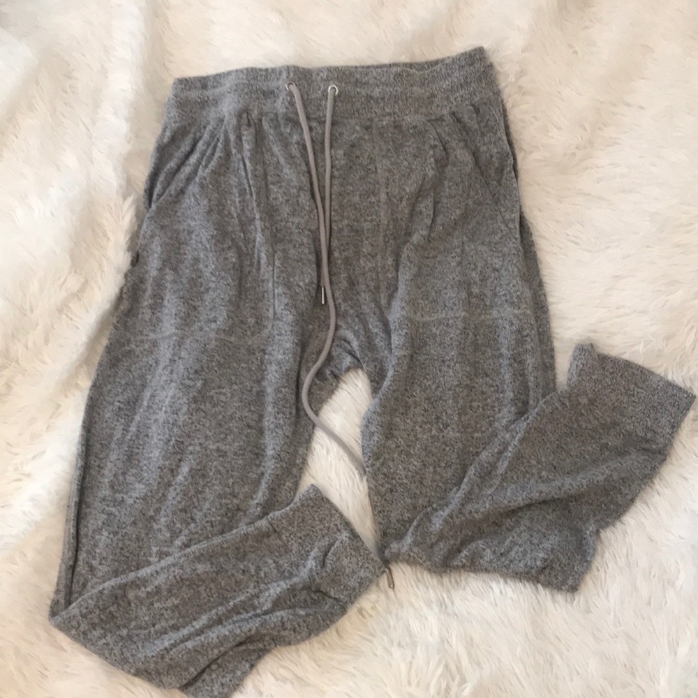 URBAN OUTFITTERS GREY DRAWSTRING JOGGERS